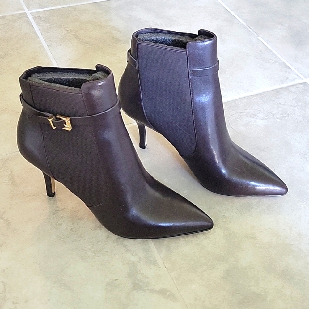 Michael Kors Jet Set 6 Heeled Bootie Brown Womens size 7M
